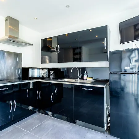 Les Pins Avec Terrasse Appartement Juan-les-Pins