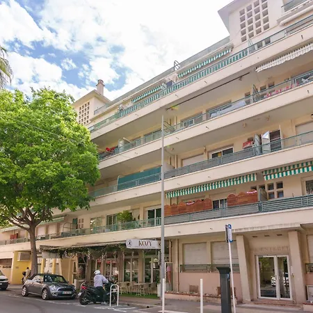 Διαμέρισμα Les Pins Avec Terrasse *