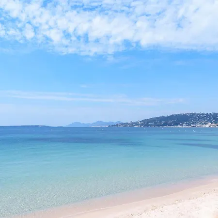 Les Pins Avec Terrasse * Ζουάν λε Πιν