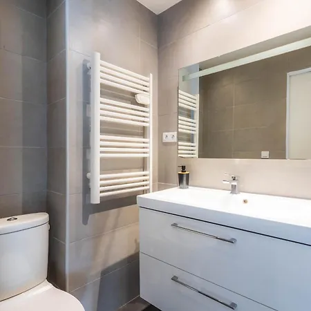 Lägenhet Les Pins Avec Terrasse