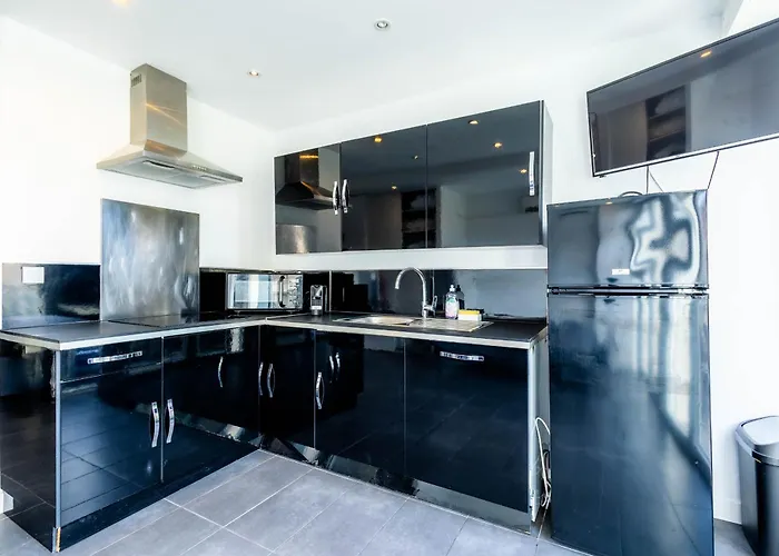 Les Pins Avec Terrasse Lägenhet Juan-les-Pins