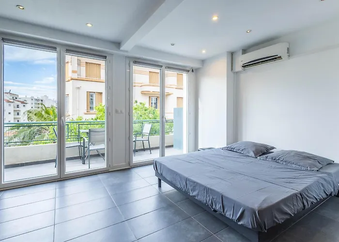 Lejlighed Les Pins Avec Terrasse *