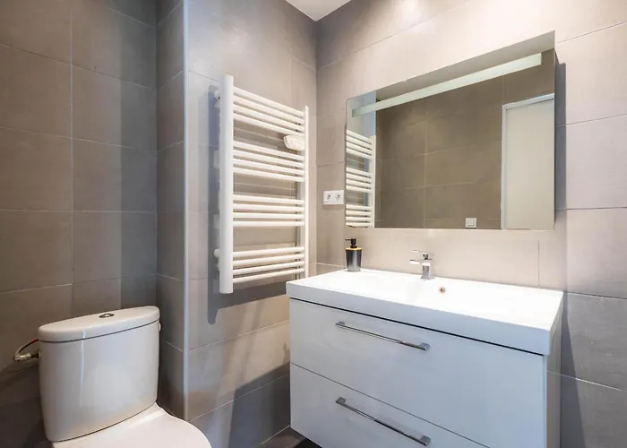 Lägenhet Les Pins Avec Terrasse